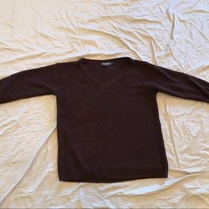 Brown long sleeve sweater